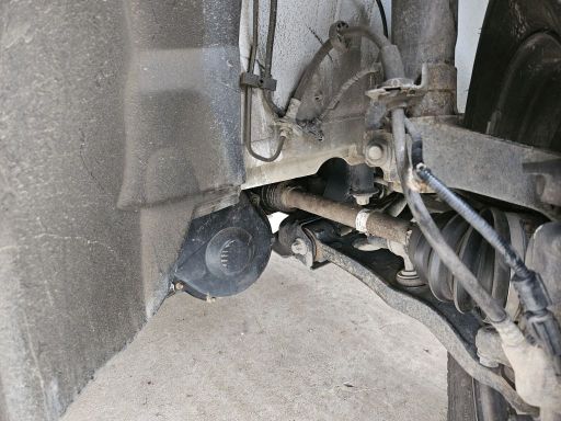 2016 Promaster 1500 136WB Left Front Wheel Well 02