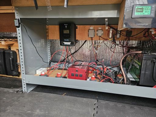 2016 Promaster 1500 136WB Cargo Bay DC and Solar System 01